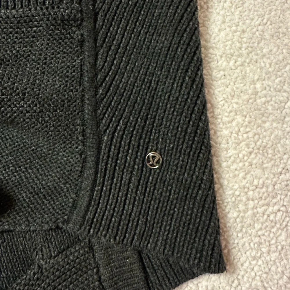 Lululemon We Like To Cardi Heathered Black Knit Cardigan Sweater One Snap Long
